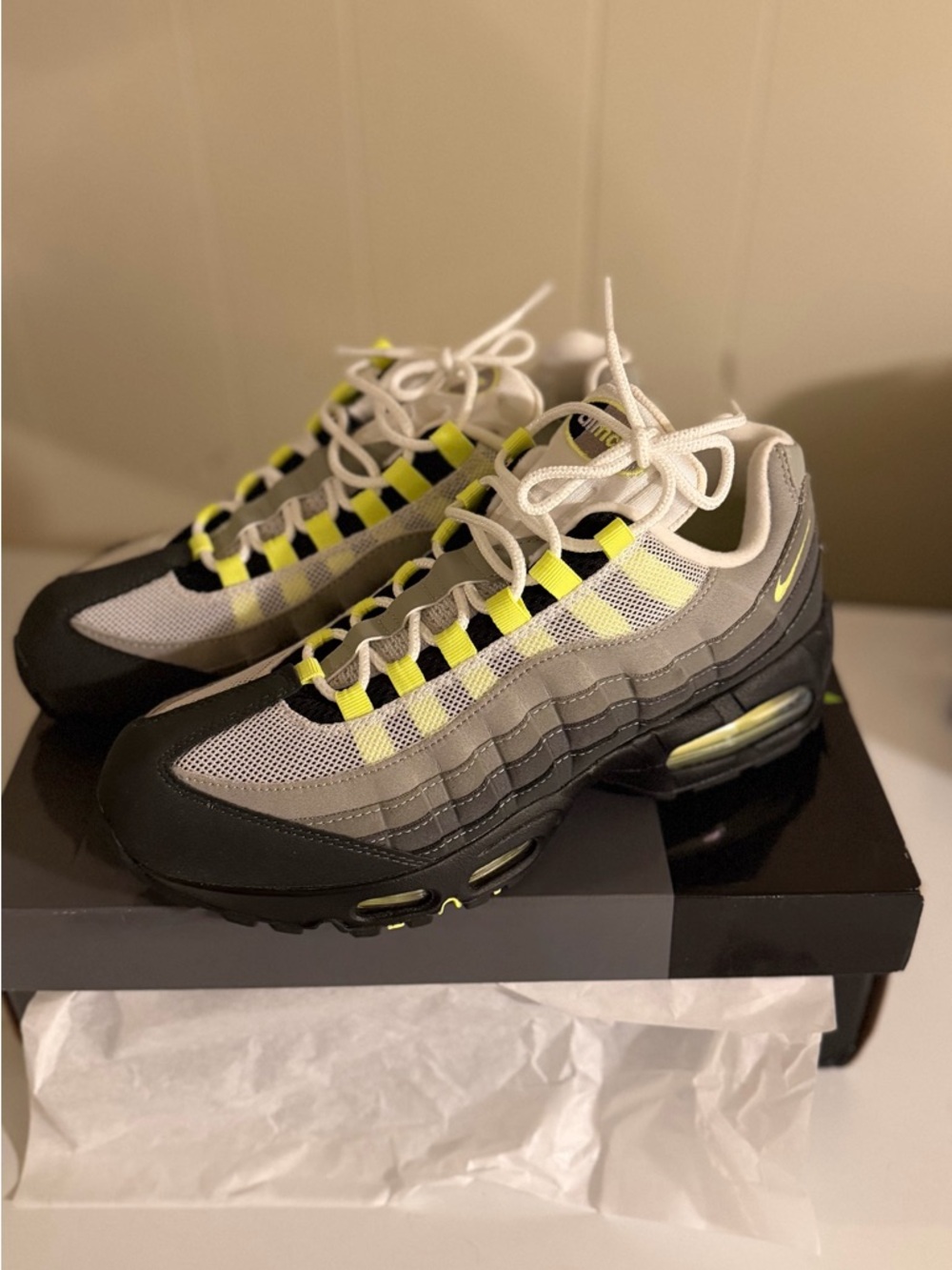 Nike Air Max 95 Black Neon Yellow